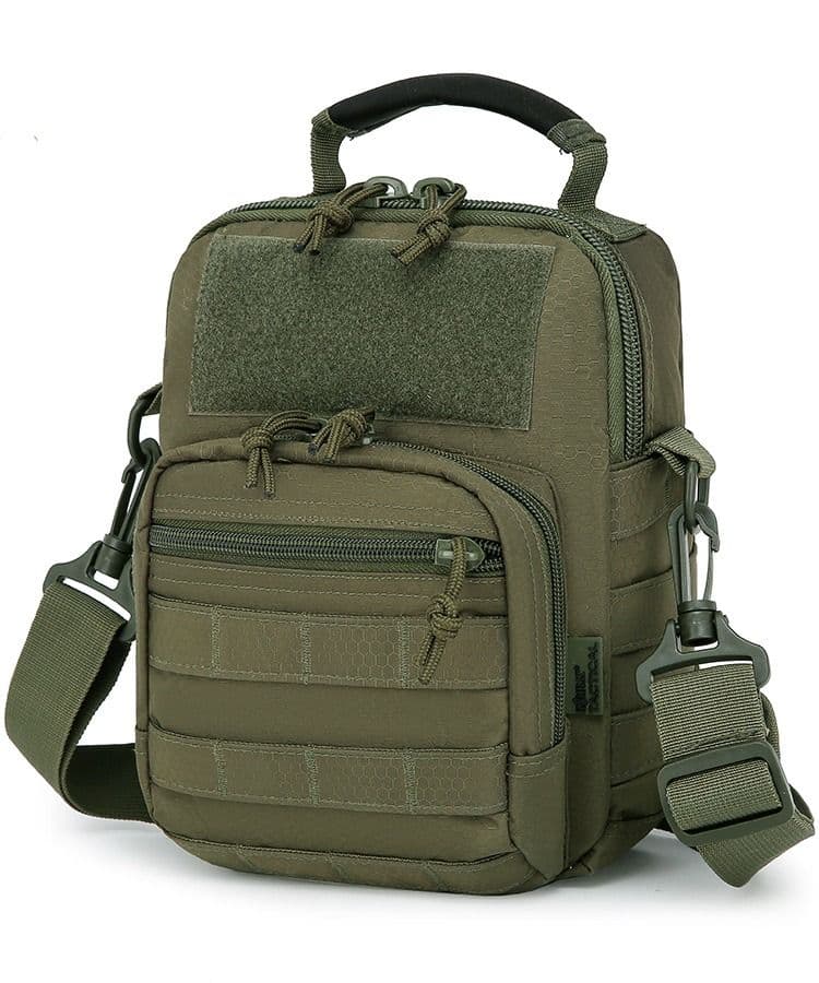 Explorer Shoulder Bag